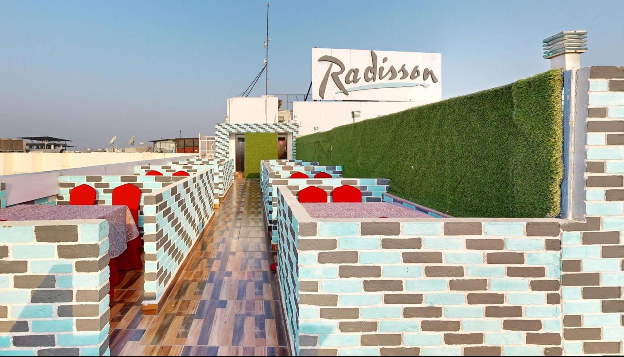 Radisson Hotel Bareilly Airport Exterior foto